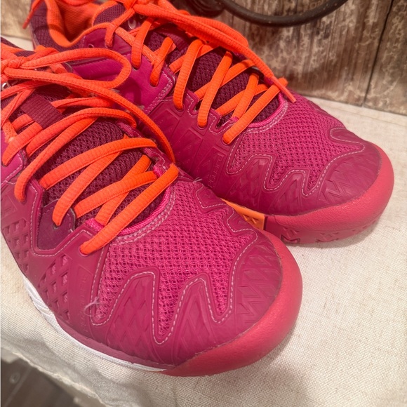 Asics Women's Gel Resolution 8.5 Berry/Coral/Plum Tennis Shoes - Picture 5 of 9